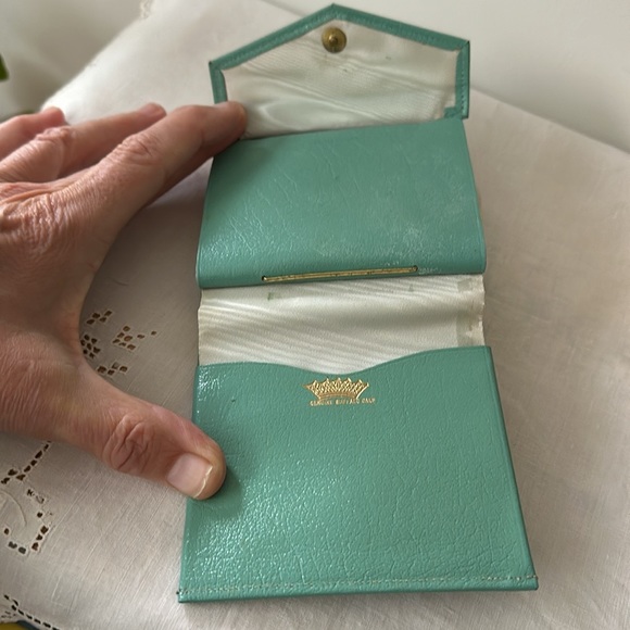 Vintage genuine leather wallet and key holder by Princess Gardner - Picture 5 of 7